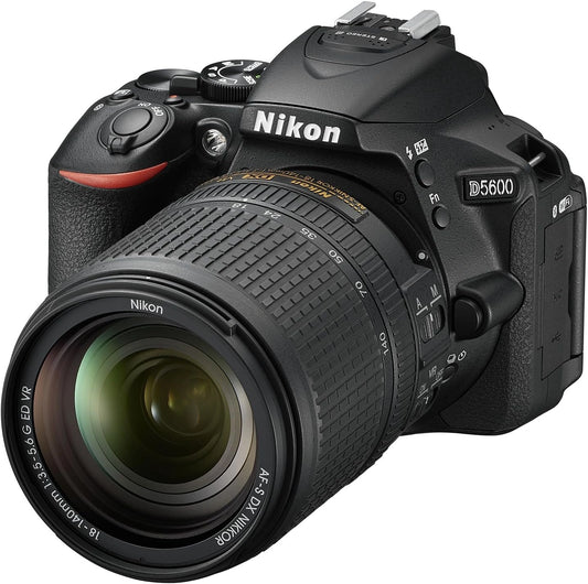 Nikon D5600, Fotocamera digitale, 140 mm, con Bluetooth, con display digitale, Nero